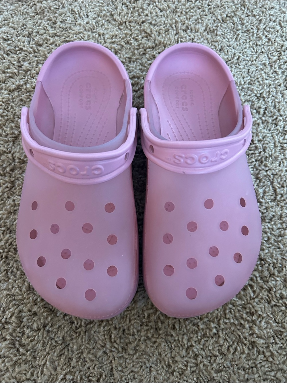 CROCS Classic Clog in Light Pink - Picture 2 of 5